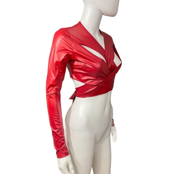 Red PU Long Sleeve Sexy Party Top
New - Picture 3 of 8